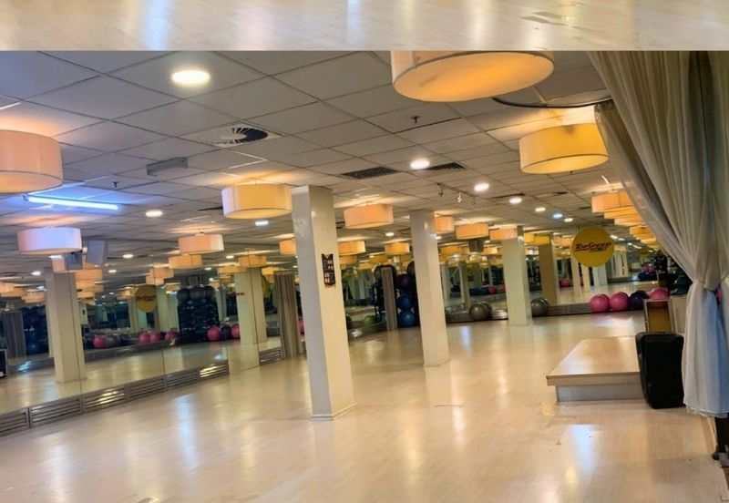 Taipan Business Centre, USJ 10