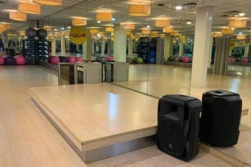 Taipan Business Centre, USJ 10