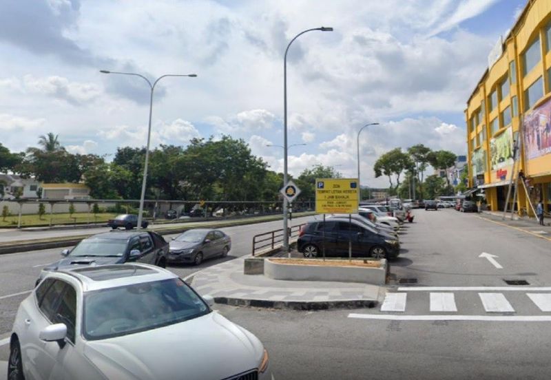 Taipan Business Centre, USJ 10