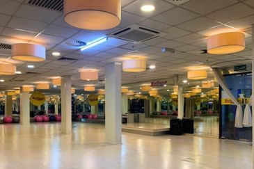 Taipan Business Centre, USJ 10