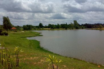 Bandar Tasik Kesuma