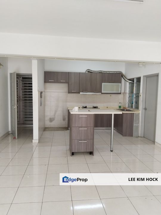 Pelangi Heights 2 In Klang For Sale At Cheap Price, Low Floor, Selangor, Klang