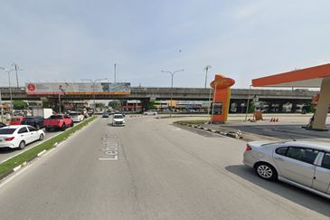 Lebuh Turi, Taman Chi Liung