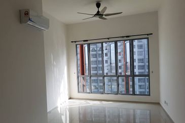 Gravit8 @ Klang South