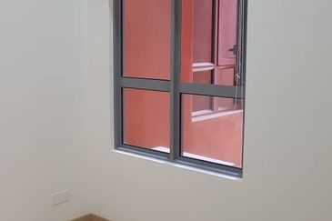 Gravit8 @ Klang South