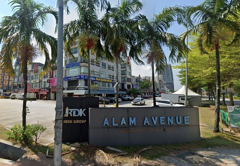 Alam Avenue 1