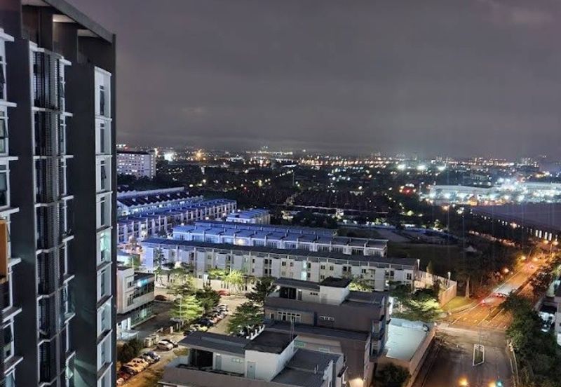 V12 Sovo (Menara Suria)