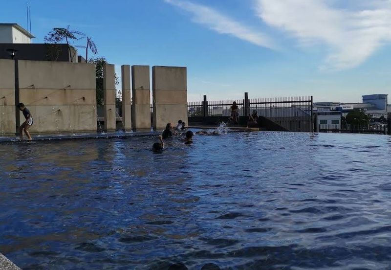 V12 Sovo (Menara Suria)