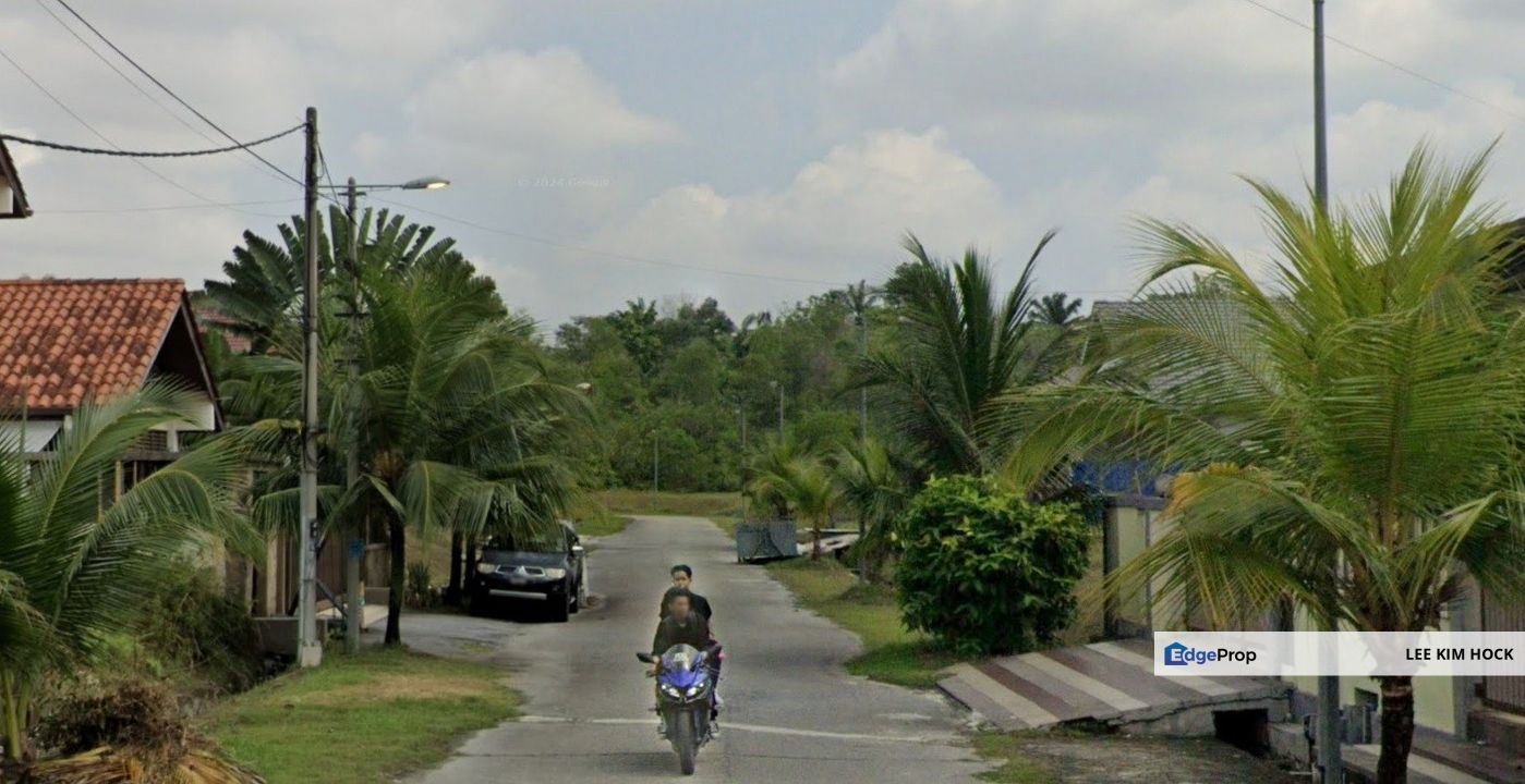 Freehold Bungalow Land In Taman Universiti, Kajang For Sale, Good Location, Selangor, Kajang
