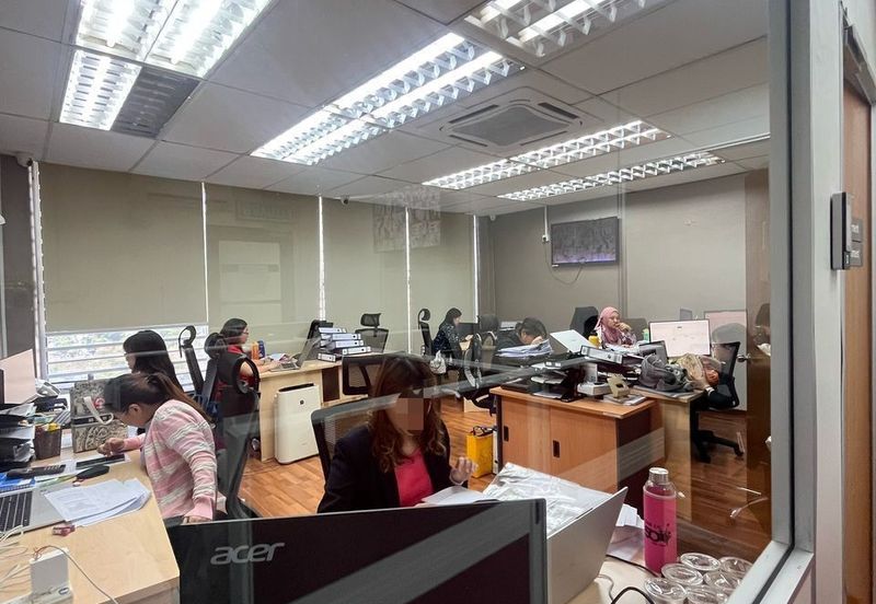 Taipan Business Centre, USJ 10