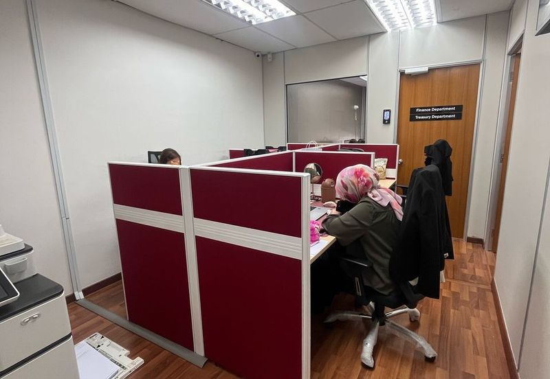 Taipan Business Centre, USJ 10