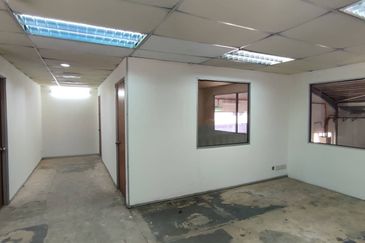 Jalan Bukit Kemuning