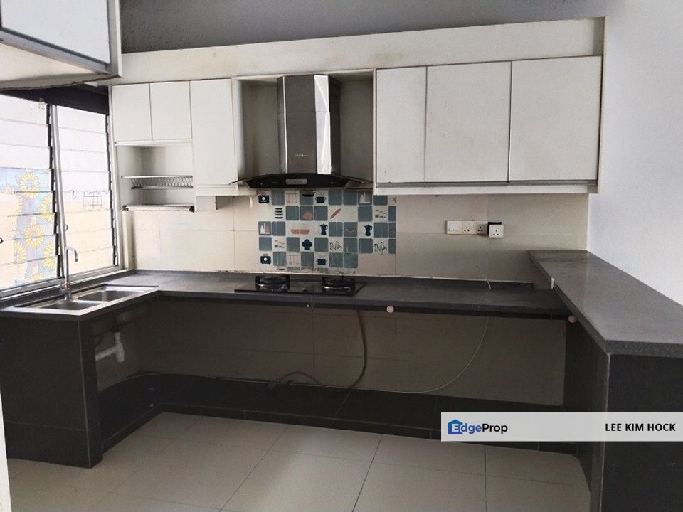 2.5 Storey House In Sunway Alam Suria, Seksyen U10, Shah Alam For Sale, Selangor, Shah Alam