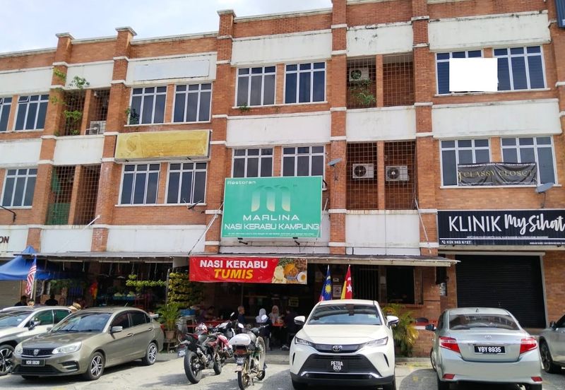 Jalan Pulau Lumut Q U10/Q @ Alam Budiman