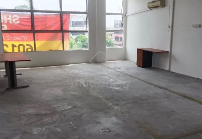 4 Storey Shop Office In Klang Town For Rent, Can Also Consider Separate Floor