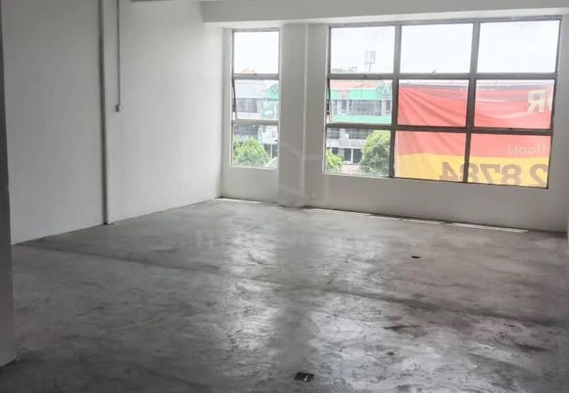 4 Storey Shop Office In Klang Town For Rent, Can Also Consider Separate Floor