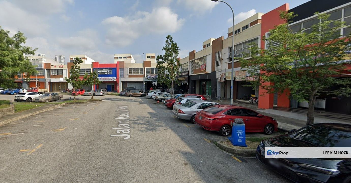 Pusat Perniagaan Bukit Raja, Seksyen 7, Shah Alam, End Lot, Selling Cheap, Selangor, Shah Alam