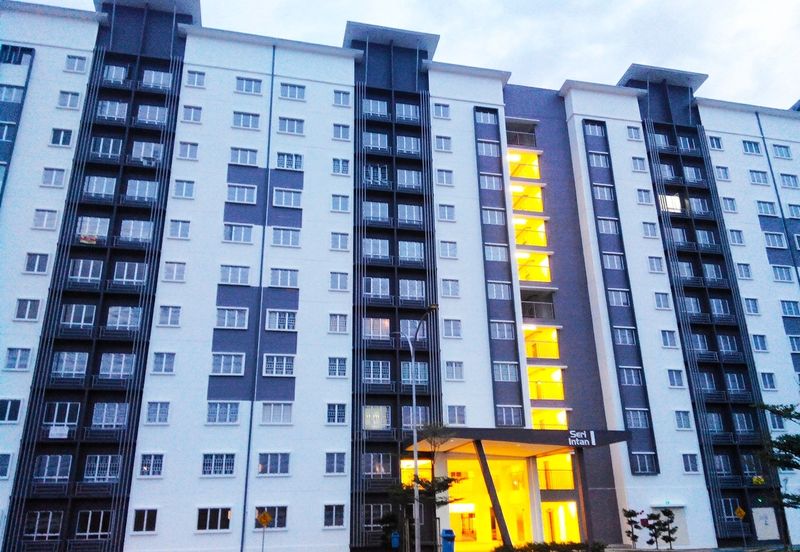 Seri Intan Apartments @ Setia Alam