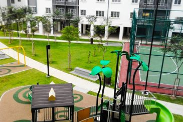 Seri Intan Apartments @ Setia Alam