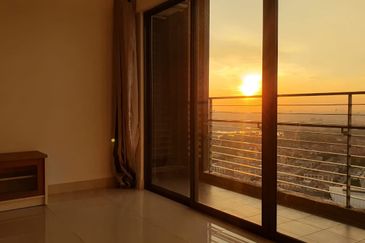 SetiaWalk R3 Solace Service Apartment