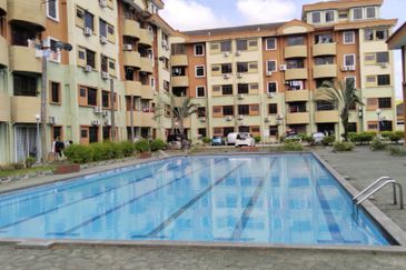 Pangsapuri Sri Pelangi