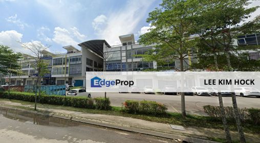 Ground Floor Shop In Galleri Klang Sentral,Klang For Sale, End Lot, Facing Main Road, Selangor, Klang