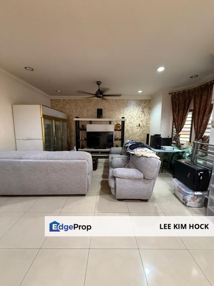 2.5 Storey Renovated House In Taman Batu Belah 3, Klang For Sale, Gated Guarded, Selangor, Klang