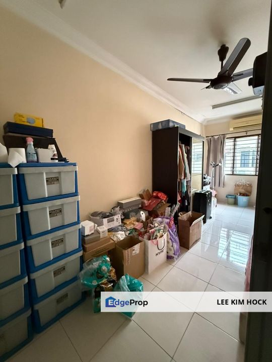 2.5 Storey Renovated House In Taman Batu Belah 3, Klang For Sale, Gated Guarded, Selangor, Klang