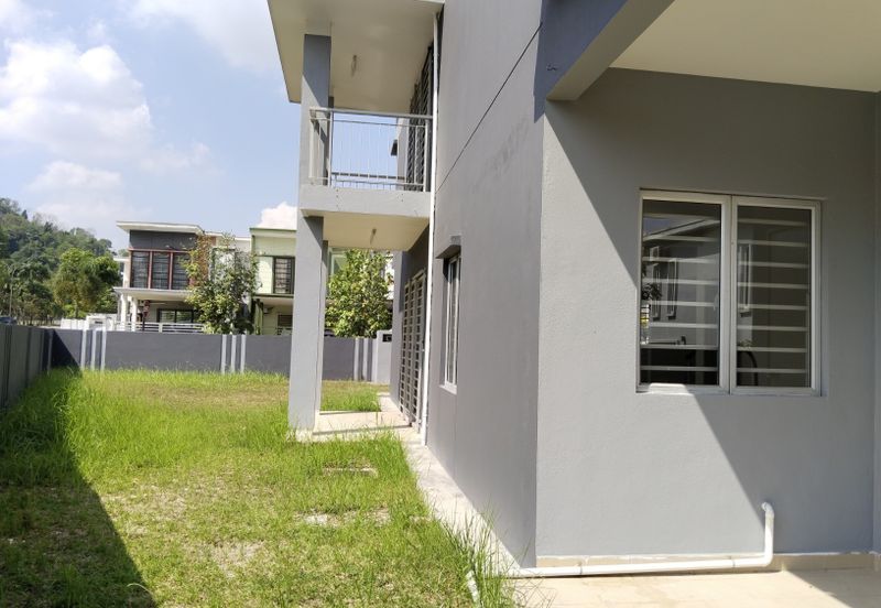 Cahaya SPK, Seksyen U9