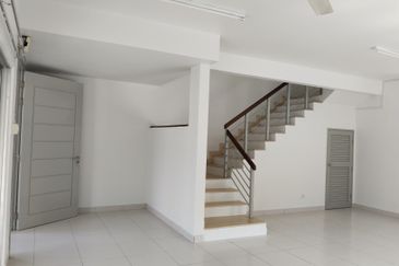 Cahaya SPK, Seksyen U9