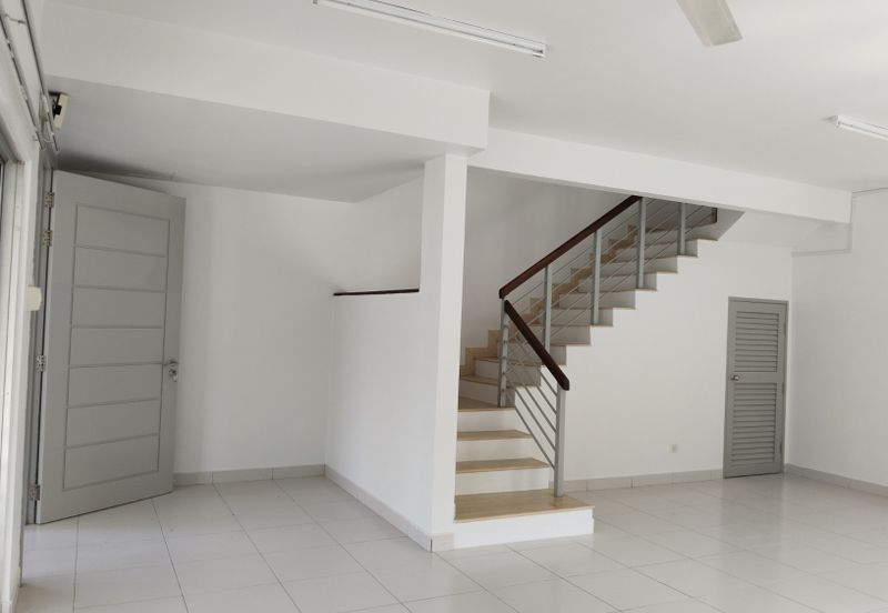 Cahaya SPK, Seksyen U9