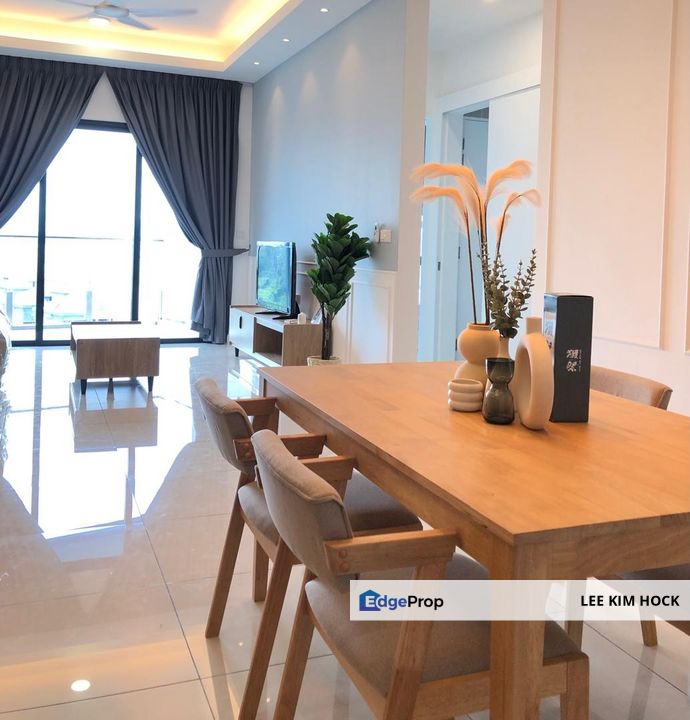 Fully Furnished Sky Condominium @ Puchong Jaya For Rent, Big Size, 3 rooms3 baths, Selangor, Puchong
