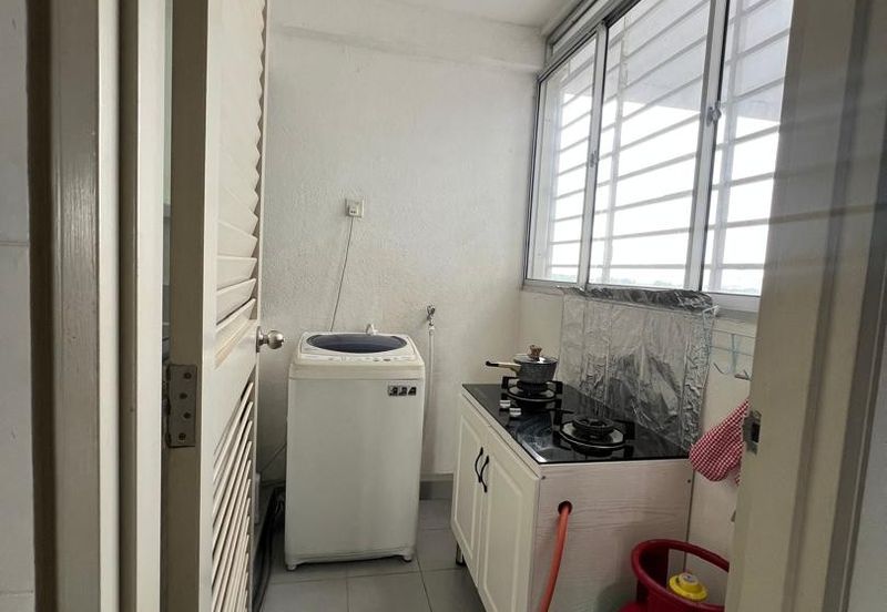 SetiaWalk R3 Solace Service Apartment