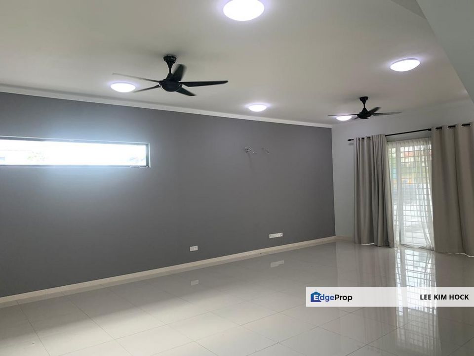 2 Storey End Lot House In Bandar Bukit Raja, Klang For Rent, Partial Furnished, Selangor, Klang