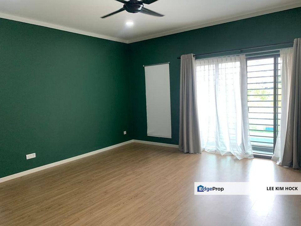 2 Storey End Lot House In Bandar Bukit Raja, Klang For Rent, Partial Furnished, Selangor, Klang