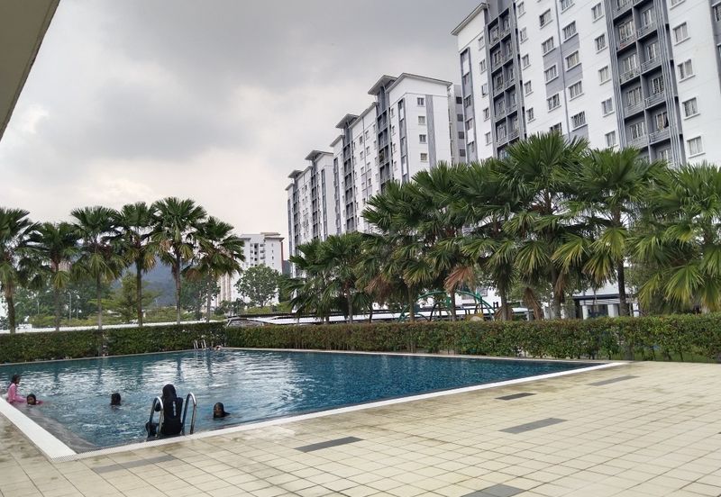 Seri Intan Apartments @ Setia Alam