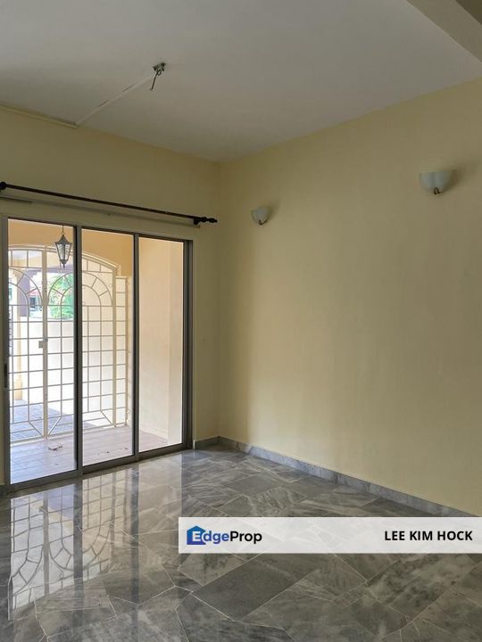 2 Storey House In USJ 16, Subang Jaya For Rent, Partial Furnished, Selangor, USJ