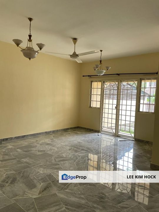 2 Storey House In USJ 16, Subang Jaya For Rent, Partial Furnished, Selangor, USJ