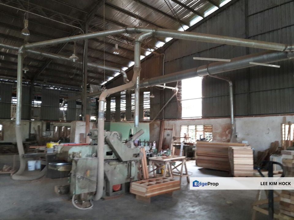 Factory / Warehouse At Jalan Sungai Lalang, Semenyih For Rent, Selangor, Semenyih