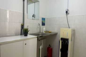 Kota Damansara Co office suite