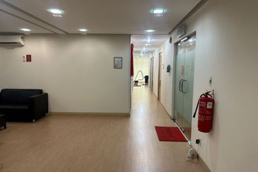 Puchong bandar puteri 2 Co office