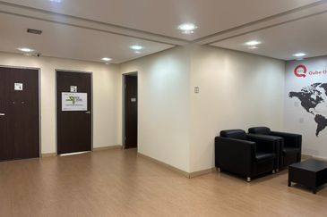 Puchong bandar puteri 2 Co office