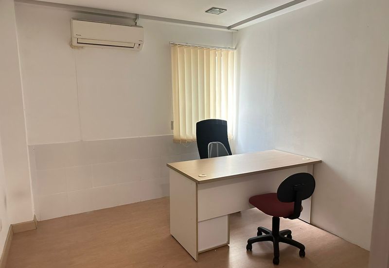 Puchong bandar puteri 2 Co office