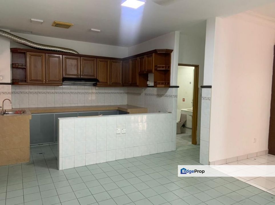 Sunway utama semi d , Selangor, Bandar Sunway