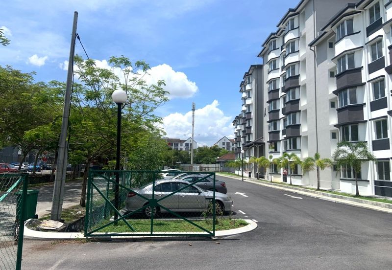 Seroja Apartment (Putra Perdana)