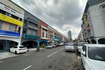 Setapak Danau kota 3 storey shop for sale 