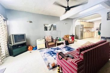 Subang jaya ss17 double storey