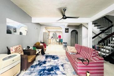 Subang jaya ss17 double storey