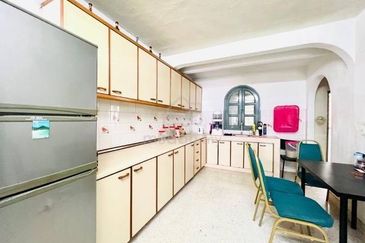 Subang jaya ss17 double storey