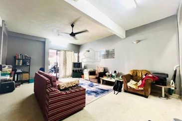 Subang jaya ss17 double storey